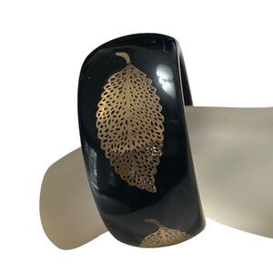 Black Lucite Gold Inlaid Leaf Retro Large Chunky Bangle Bracelet Vintage